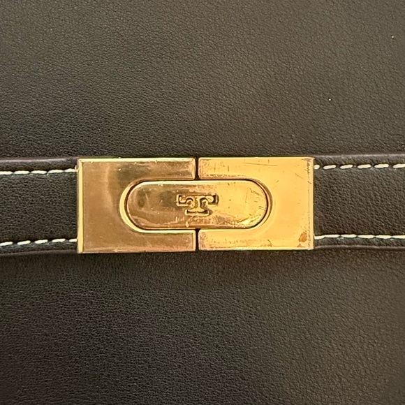 Tory Burch Radziwill Tote - Picture 13 of 14